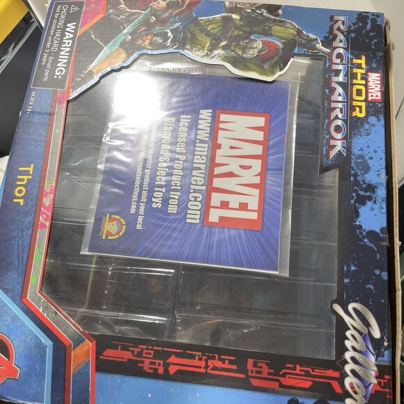 Marvel Gallery Thor Ragnarok Thor PVC Diorama Diamond Select Statue w/ Box - Picture 5 of 13